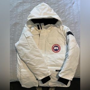 Canada goose jacket - white size small